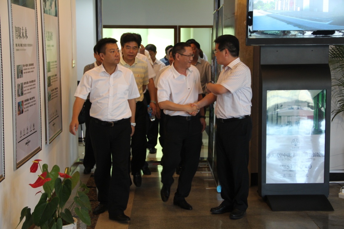 太仓市市委市政府参观考察东亭大厦，推进德国中心入驻太仓
